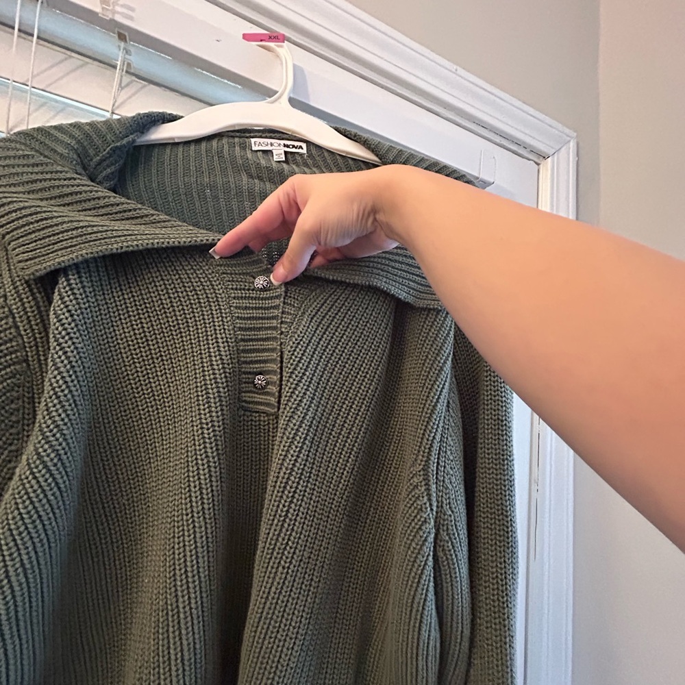 NWOT Fashion Nova Olive Green Knit Sweater Top - Picture 9 of 10
